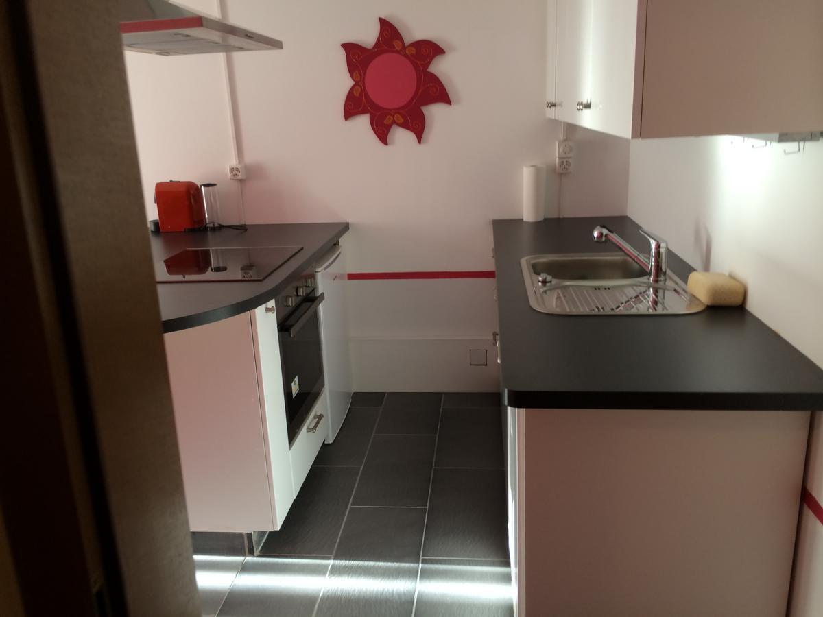 Bnb Parisod Aigle Exteriör bild